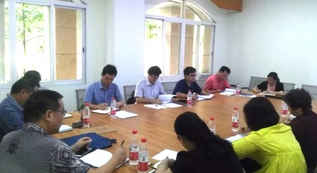 广西团校召开党委中心学习组会议，学习“党的十九届三中全会精神；习近平新时代中国特色社会主义思想”精神