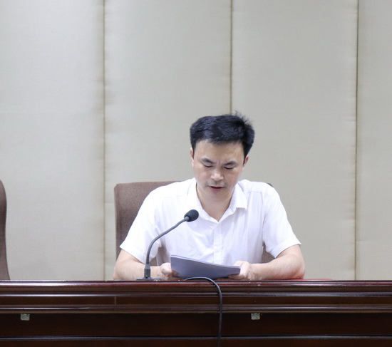 学习《共产党宣言》及马克思思想——广西团校党委召开党课学习会