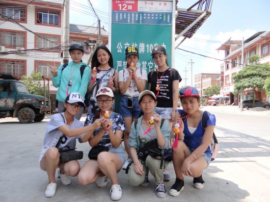 广西民族大学文学院志愿服务队赴壮乡上林开展