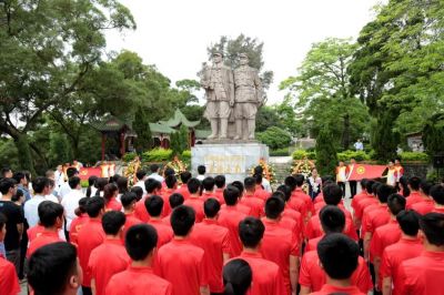 青春心向党·建功新时代丨玉林市开展纪念五四运动100周年特别主题团日活动