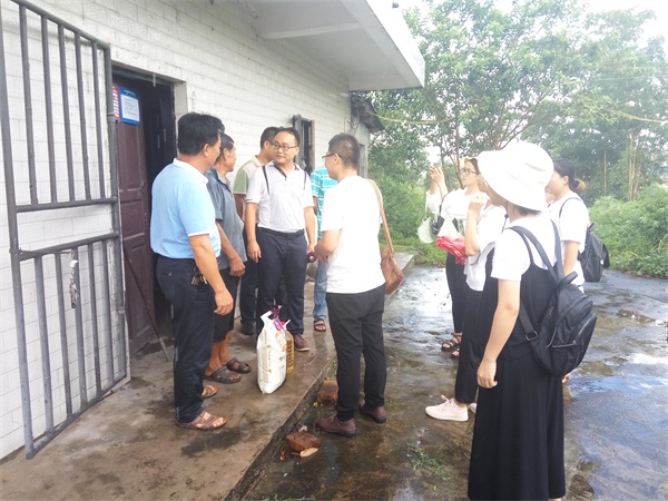 “一高校·一村落”——钦州学院助力农村脱贫暑期“三下乡”社会实践活动顺利开展