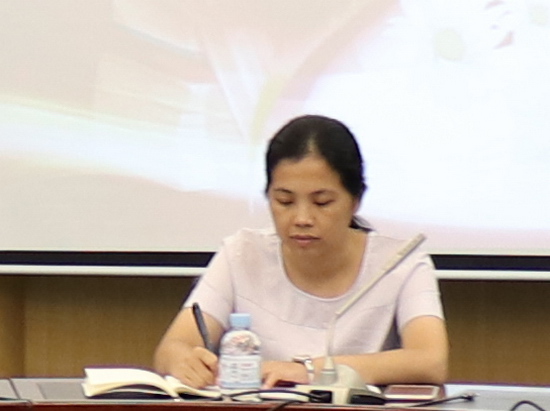 我校举行教师节座谈会