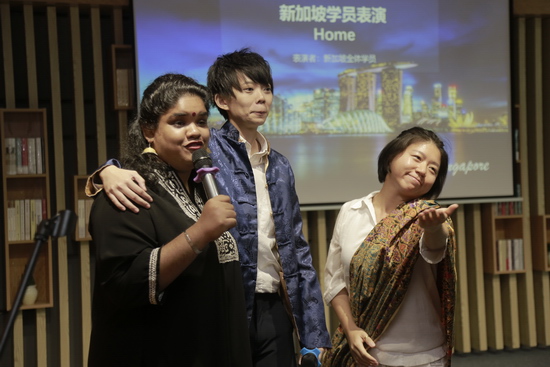 中国（广西）国际青年交流学院举行第52期东盟青年干部(印度尼西亚、马来西亚、菲律宾、新加坡、泰国)培训班毕业典礼