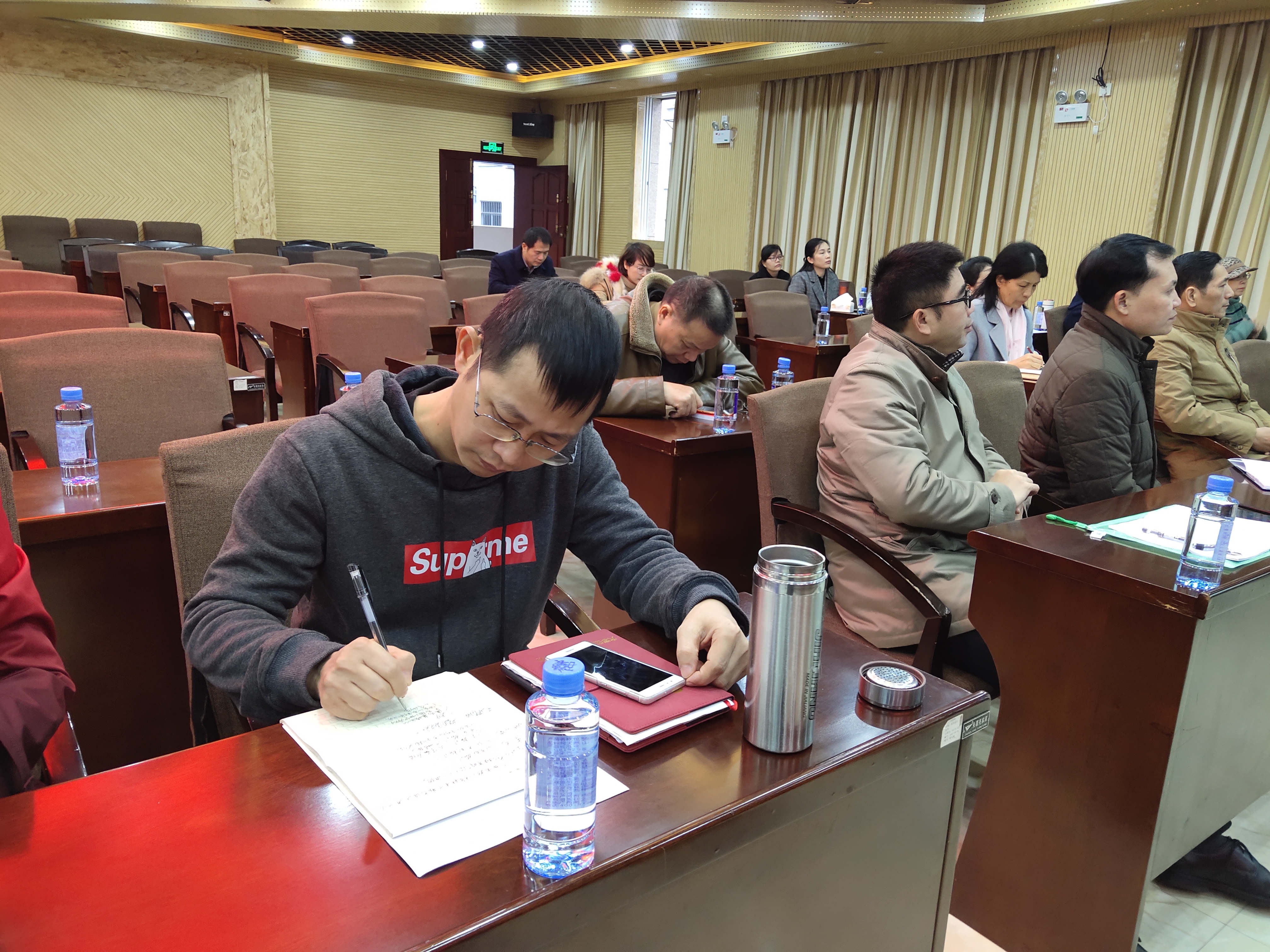 广西团校成功举行2018年秋季学期教师试课活动