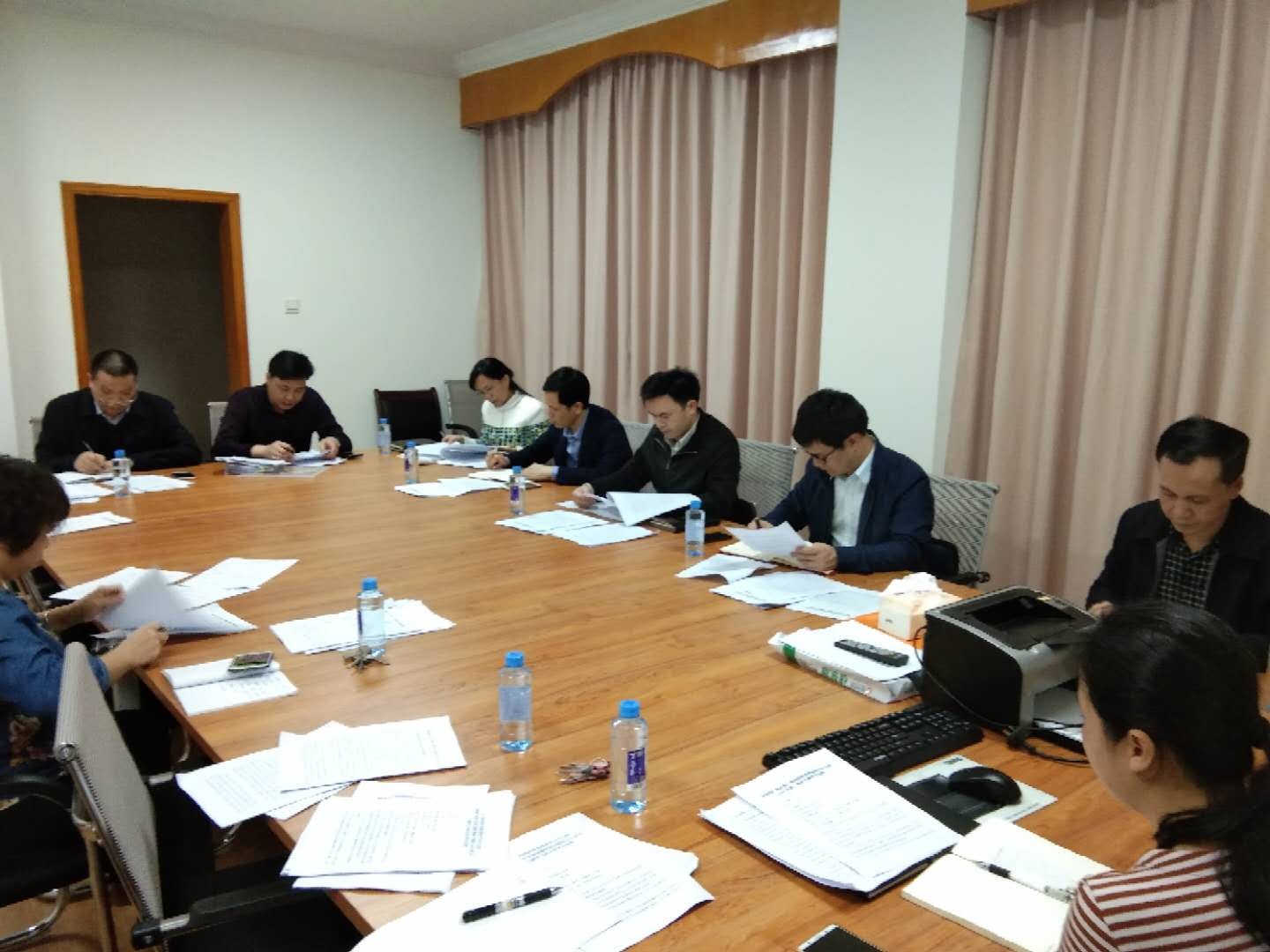 广西团校党委举行理论学习中心组2019年第一次集体学习会