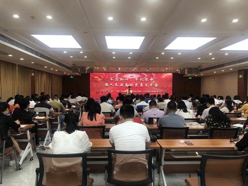 共青团广西区委“不忘初心、牢记使命”主题教育专题党课在我校举行