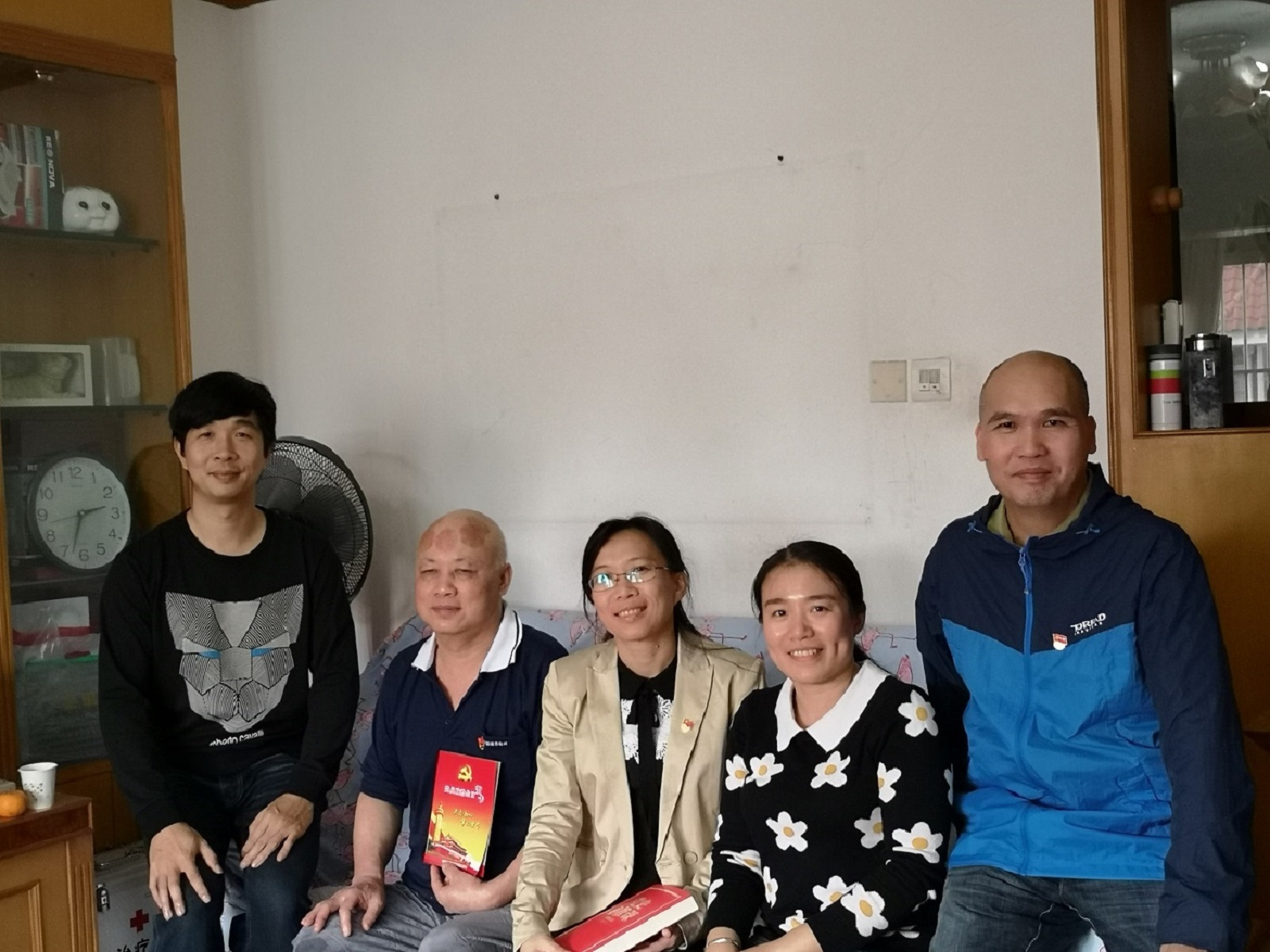 新春走访慰问，浓浓关爱暖人心