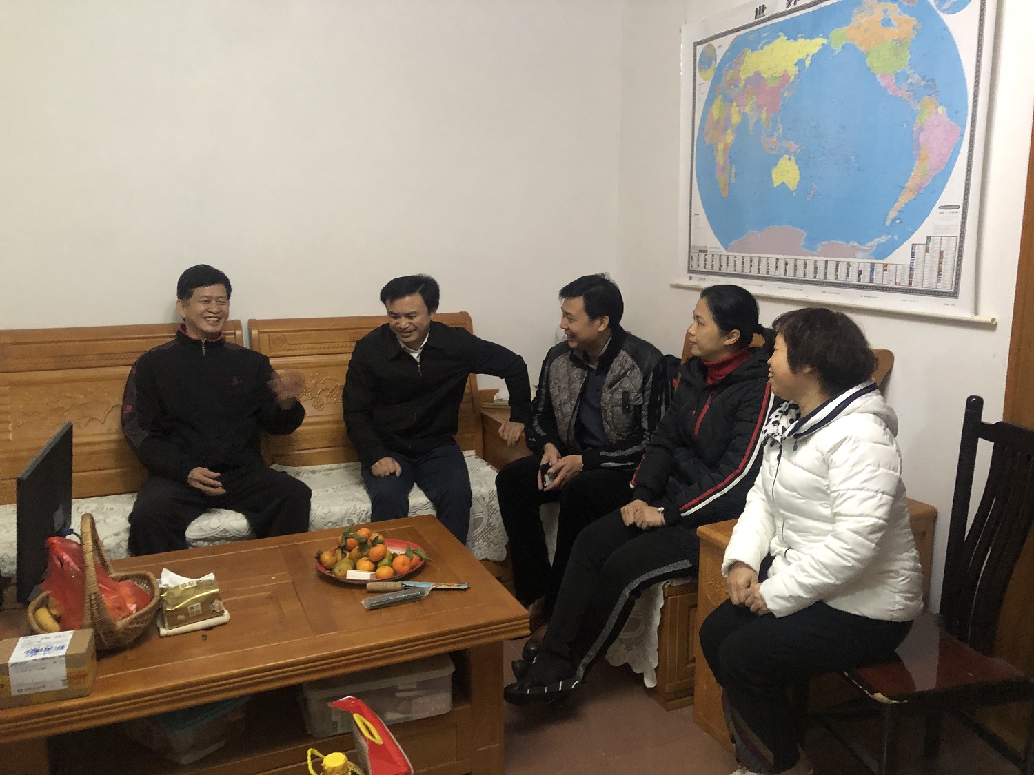 新春走访慰问，浓浓关爱暖人心