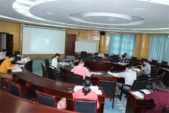 广西团校党委召开理论学习中心组第一季度学习会