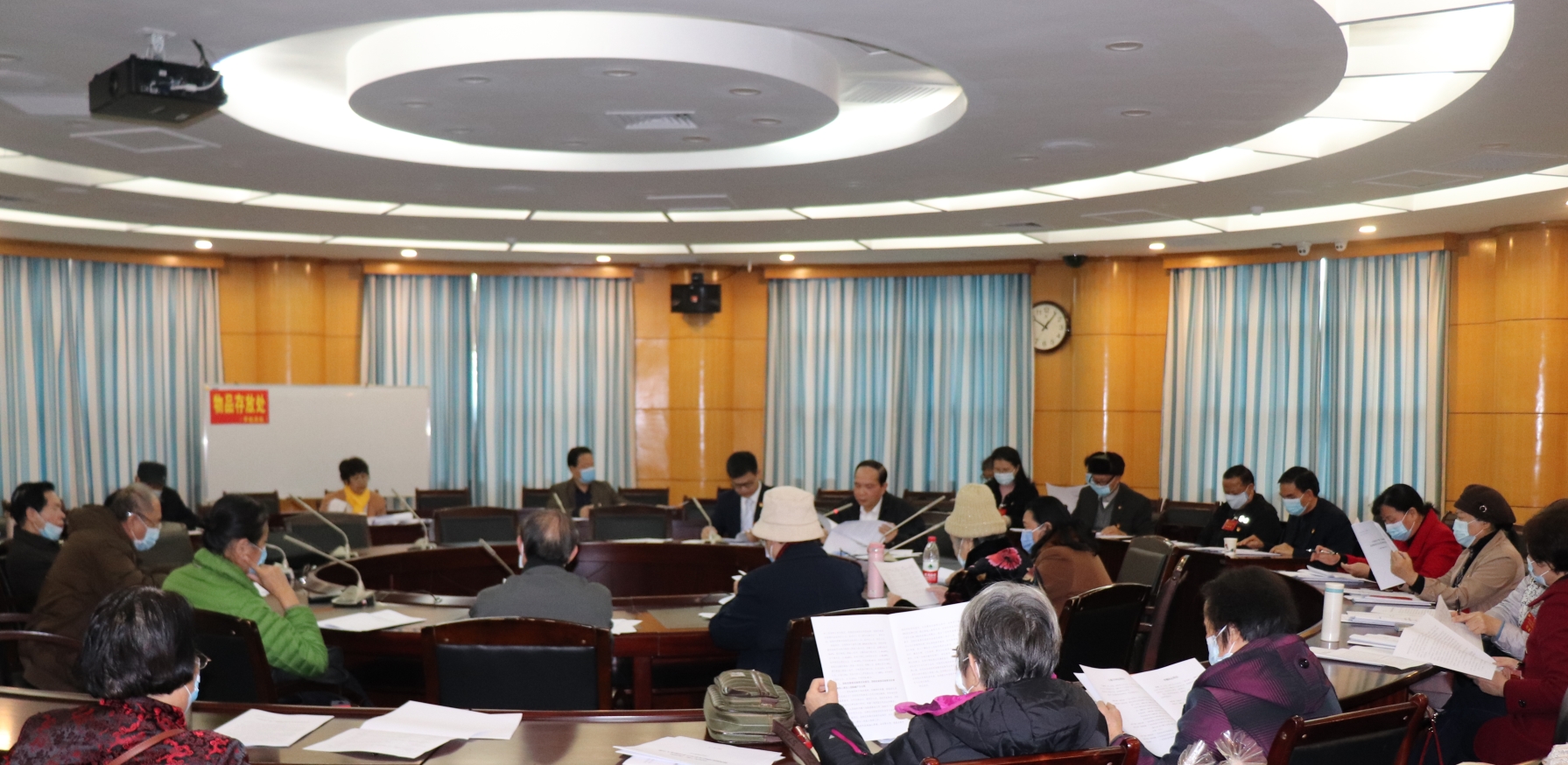 中国共产党广西团校党员大会胜利召开