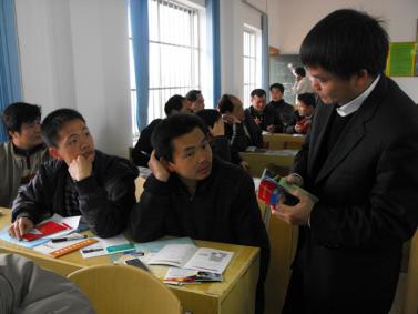 关于小额信贷和农村金融等的专科毕业论文范文