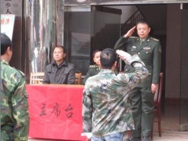 桂林龙胜:江底乡青年民兵成功接受县武装部考
