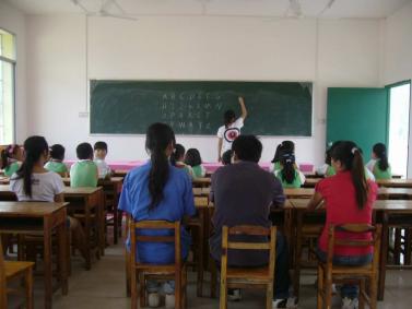 宜州市大学生志愿服务远程教育行动暨关爱留守